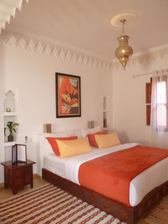 Riad Viva Marrakesh Exterior photo A bedroom at the hotel