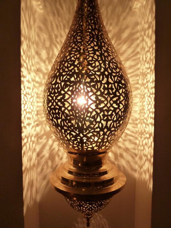 Riad Viva Marrakesh Exterior photo A Moroccan lamp